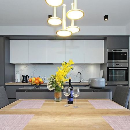 Blue Lagoon Apartments Zadar Ngoại thất bức ảnh