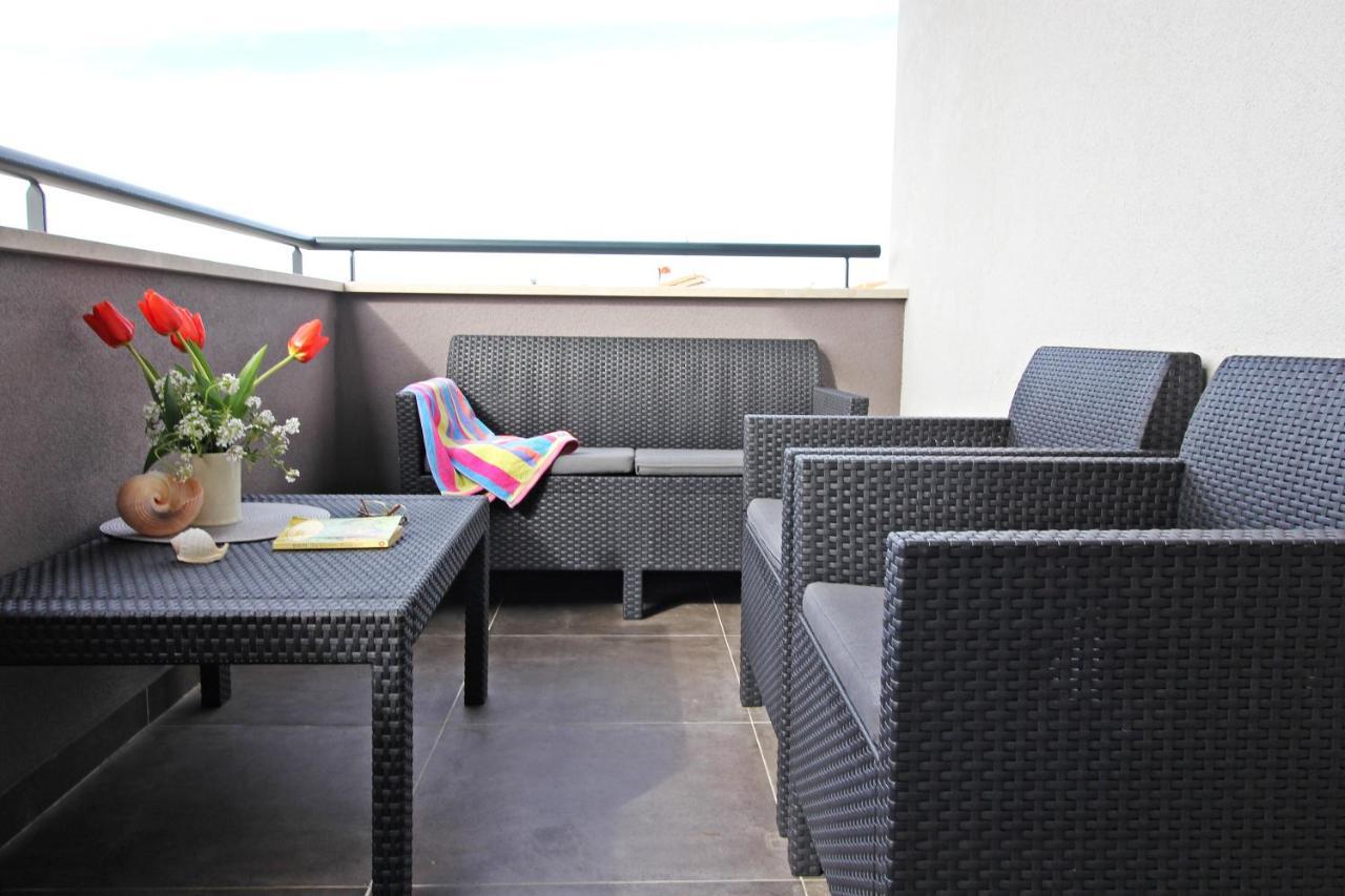 Blue Lagoon Apartments Zadar Ngoại thất bức ảnh