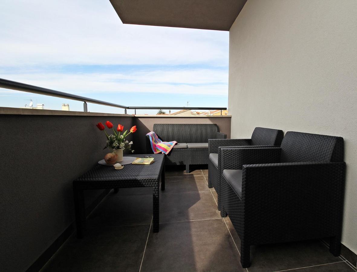 Blue Lagoon Apartments Zadar Ngoại thất bức ảnh