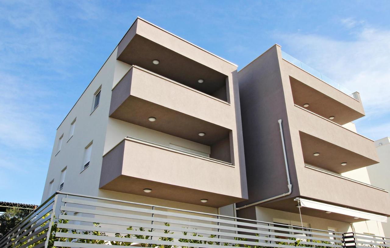 Blue Lagoon Apartments Zadar Ngoại thất bức ảnh