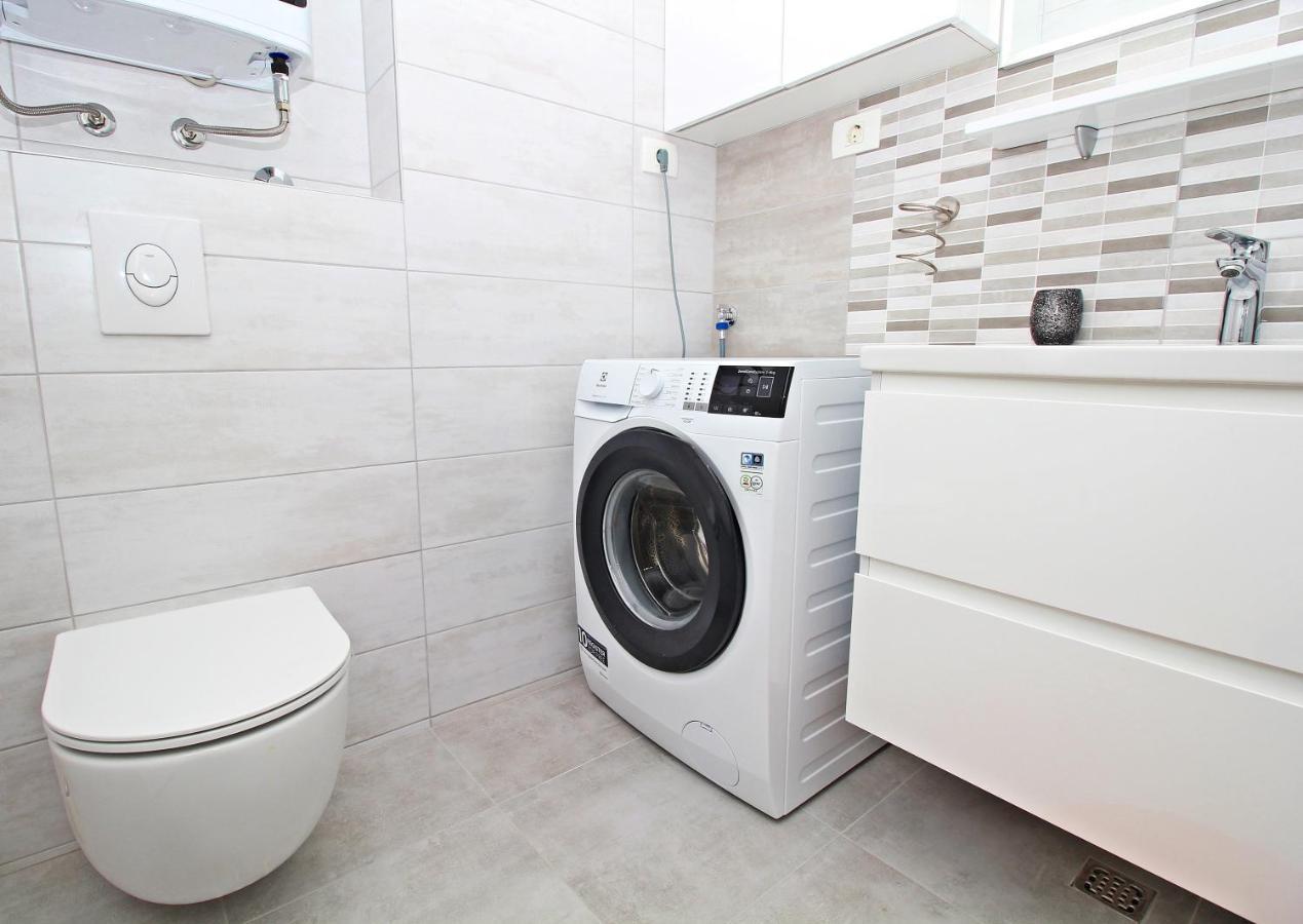 Blue Lagoon Apartments Zadar Ngoại thất bức ảnh